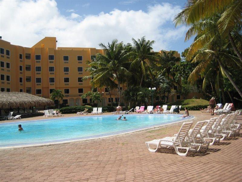 Hotel Portofino Complex Playa El Agua Exterior foto